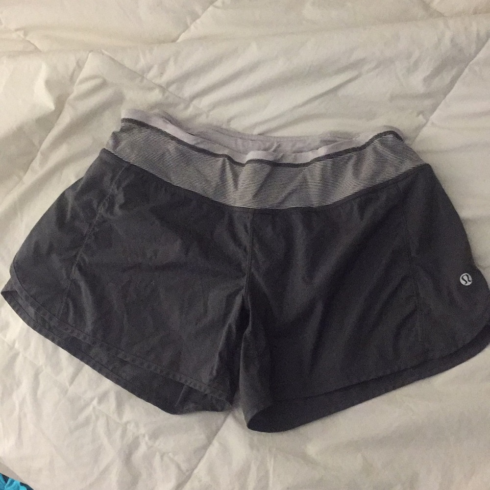 Lululemon Size 6 Shorts